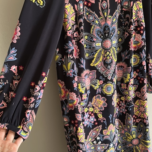 Loft Navy Blue Bold Medallion Paisley Floral Shift Dress - Picture 3 of 8